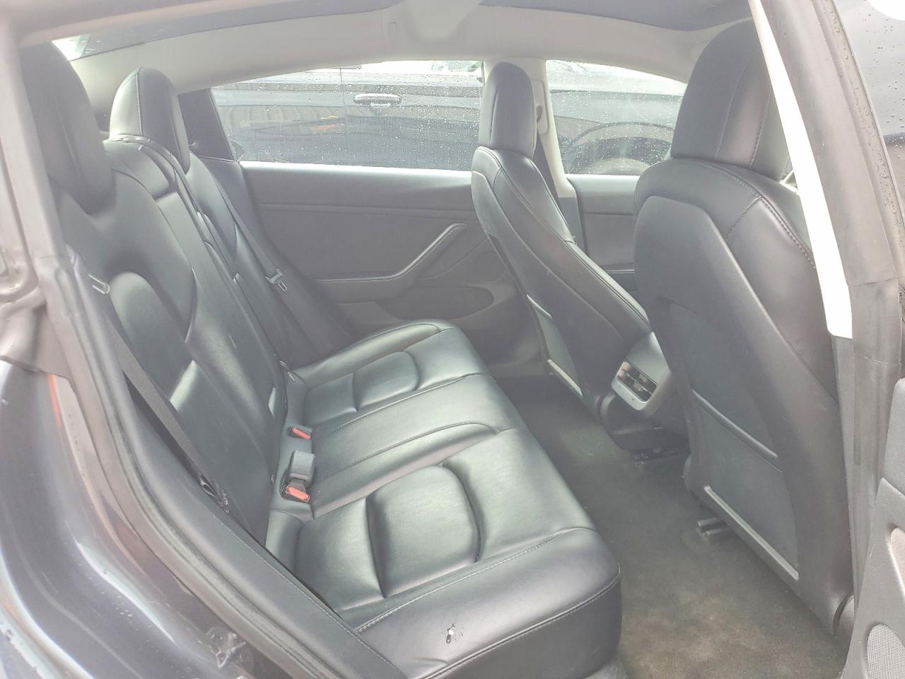 5YJ3E1EBXNF290934 · 2022 TESLA MODEL 3 · 10/12
