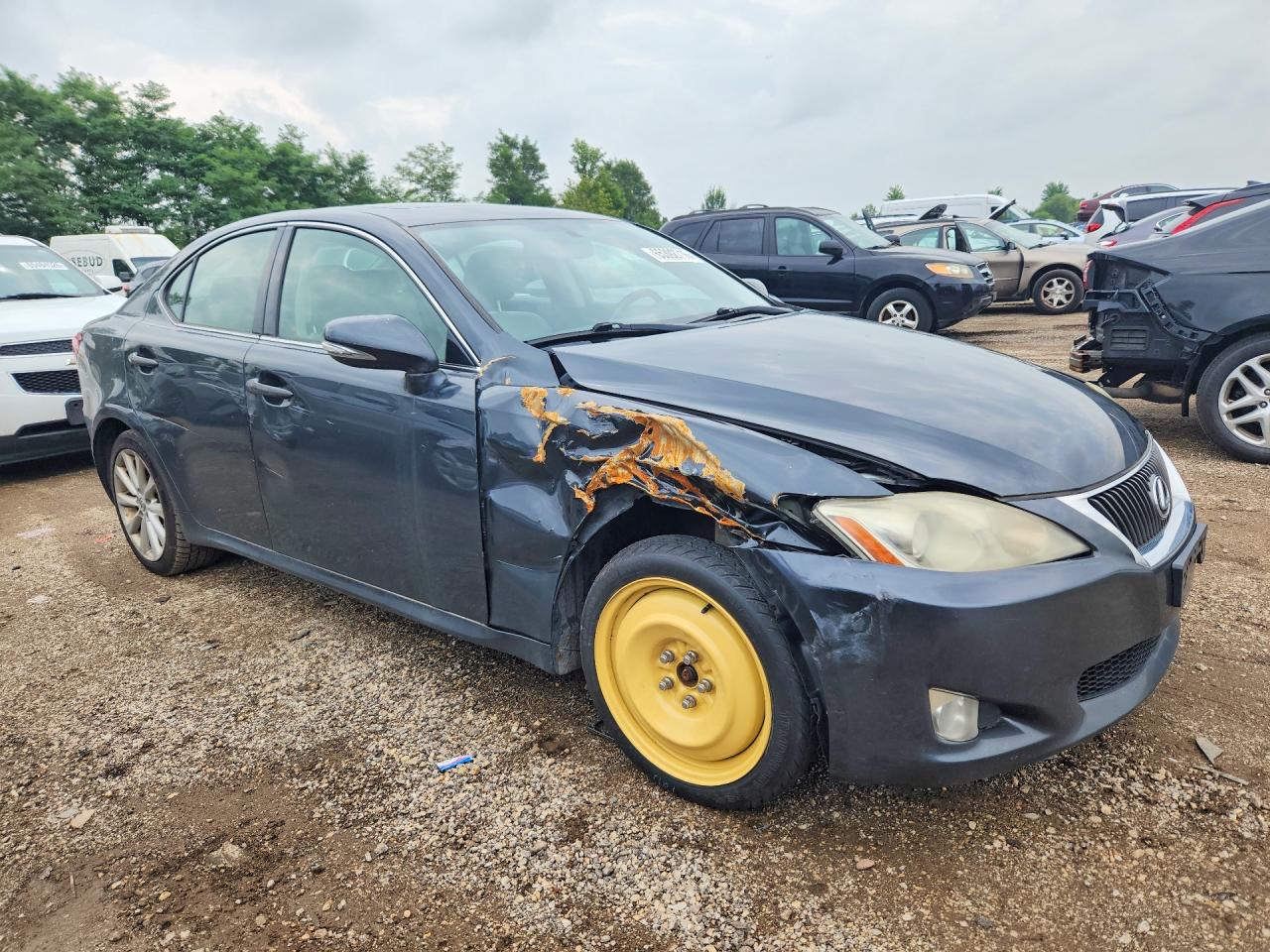 JTHCK262292029236 · 2009 LEXUS IS · 4/12