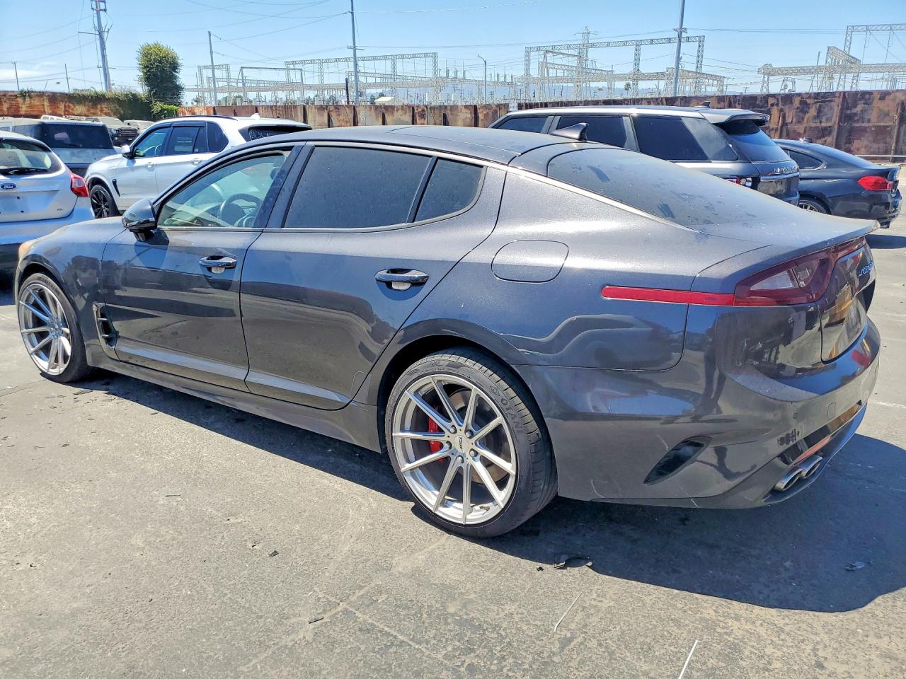KNAE45LC2M6089745 · 2021 KIA STINGER · 2/11
