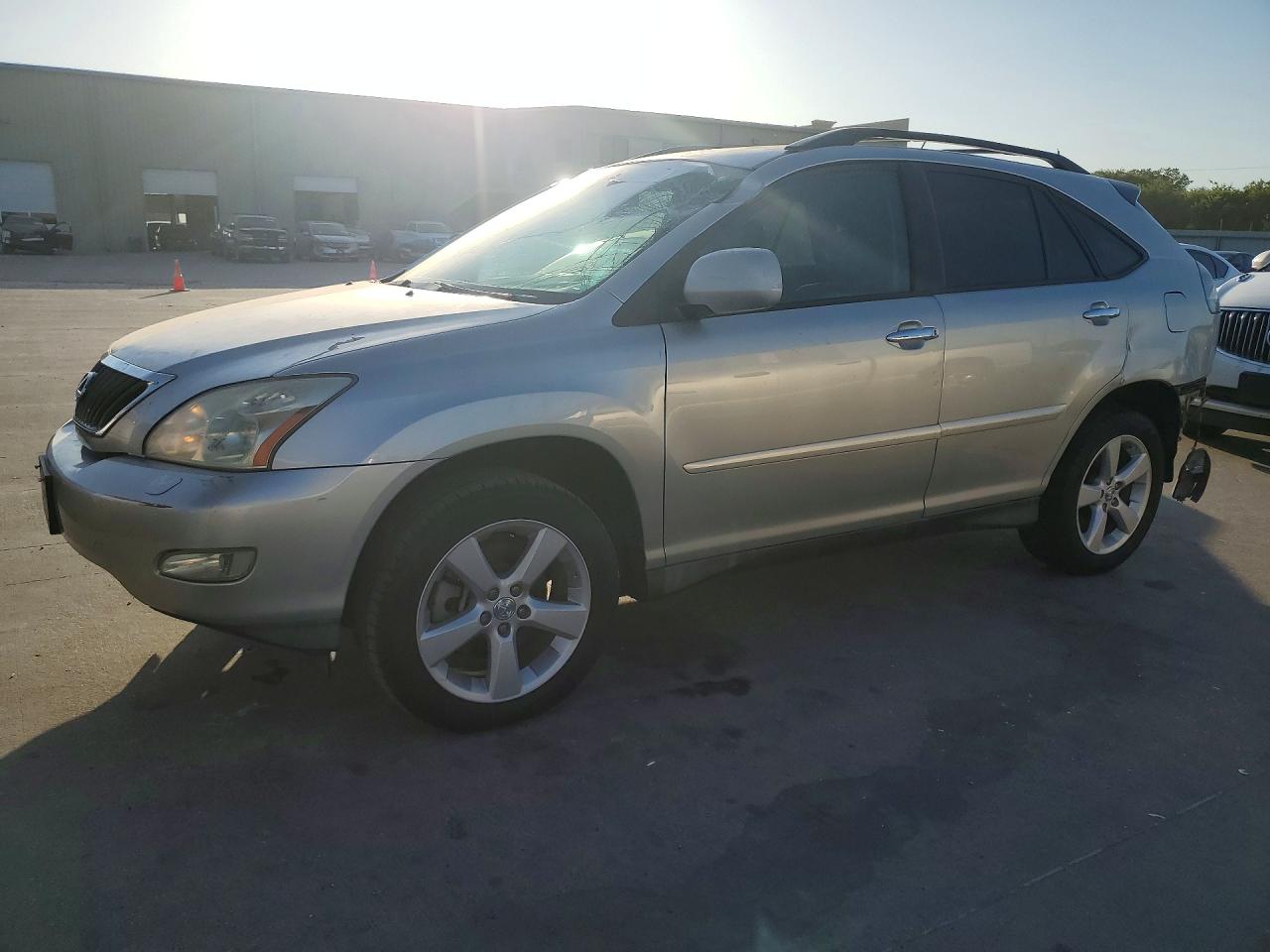 2T2GK31U48C038968 · 2008 LEXUS RX