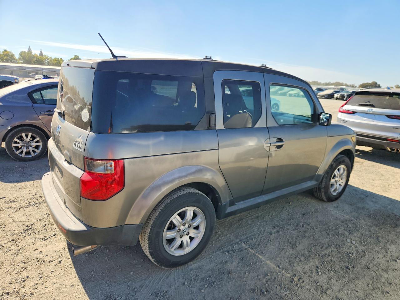 5J6YH28727L007138 · 2007 HONDA ELEMENT · 3/13