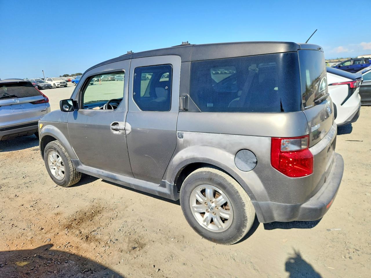 5J6YH28727L007138 · 2007 HONDA ELEMENT · 2/13