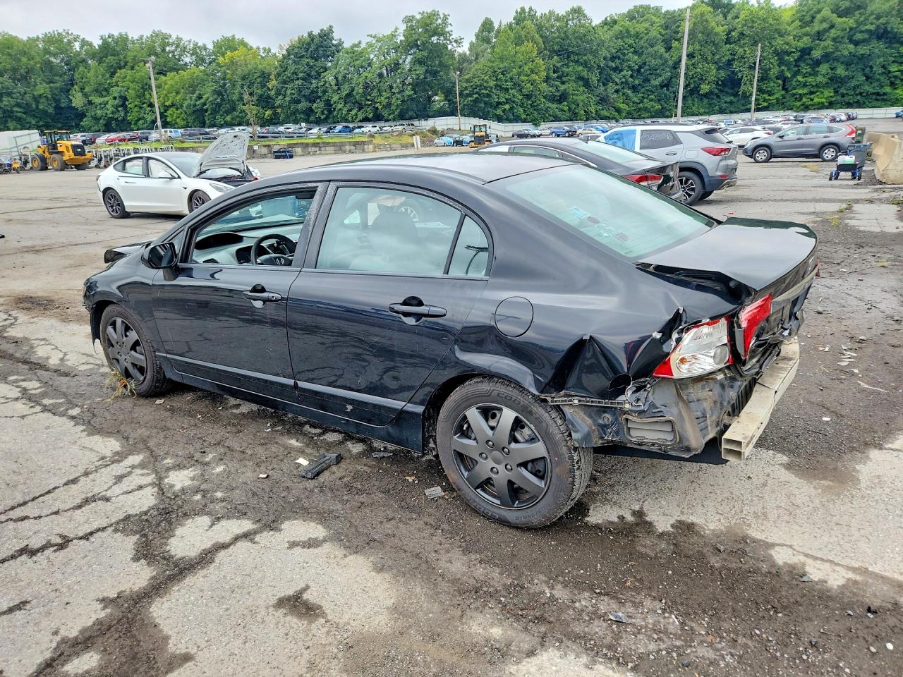 2HGFA1F56BH307219 · 2011 HONDA CIVIC · 2/12