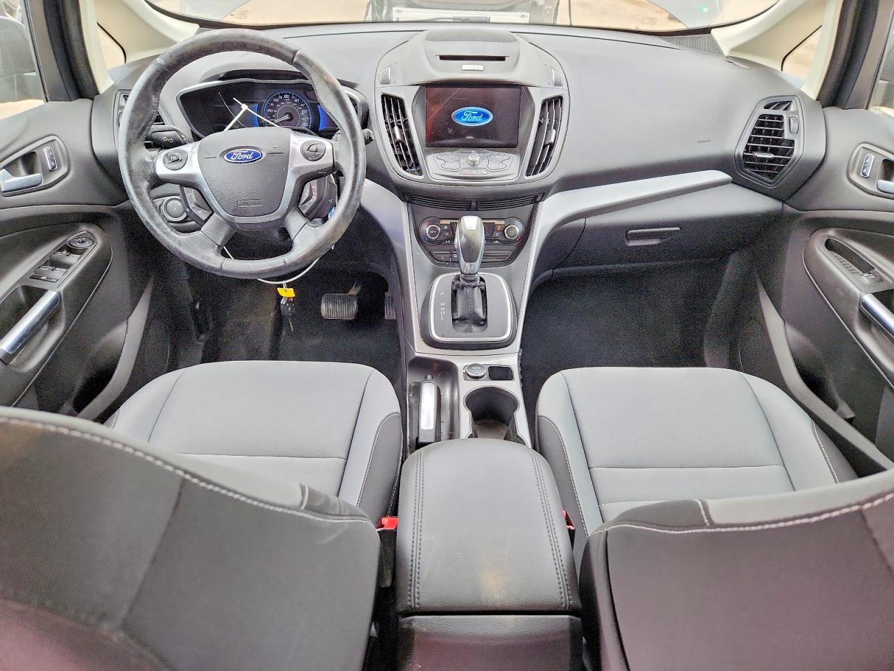 1FADP5AU2GL117590 · 2016 FORD C-MAX · 8/13