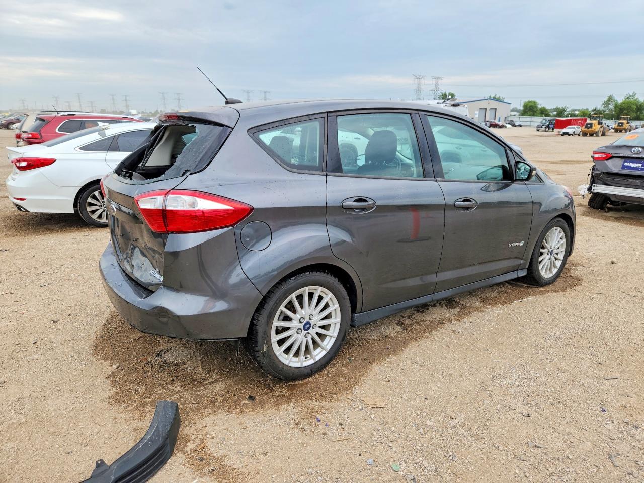 1FADP5AU2GL117590 · 2016 FORD C-MAX · 3/13