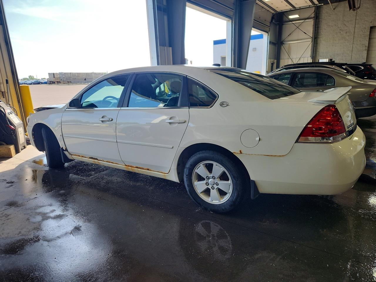 2G1WT58K081275199 · 2008 CHEVROLET IMPALA · 2/12