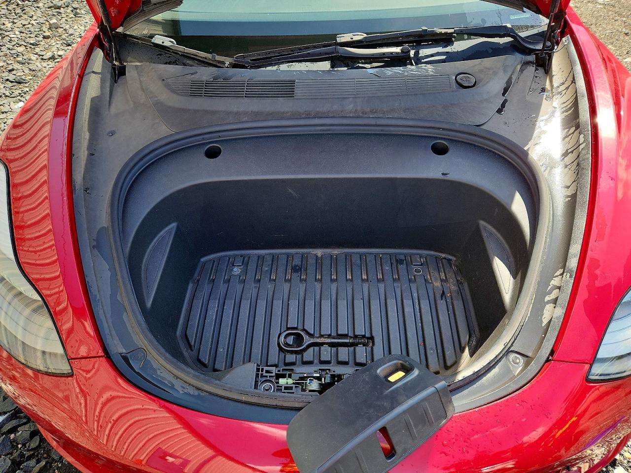 5YJ3E1EA0NF286057 · 2022 TESLA MODEL 3 · 11/12