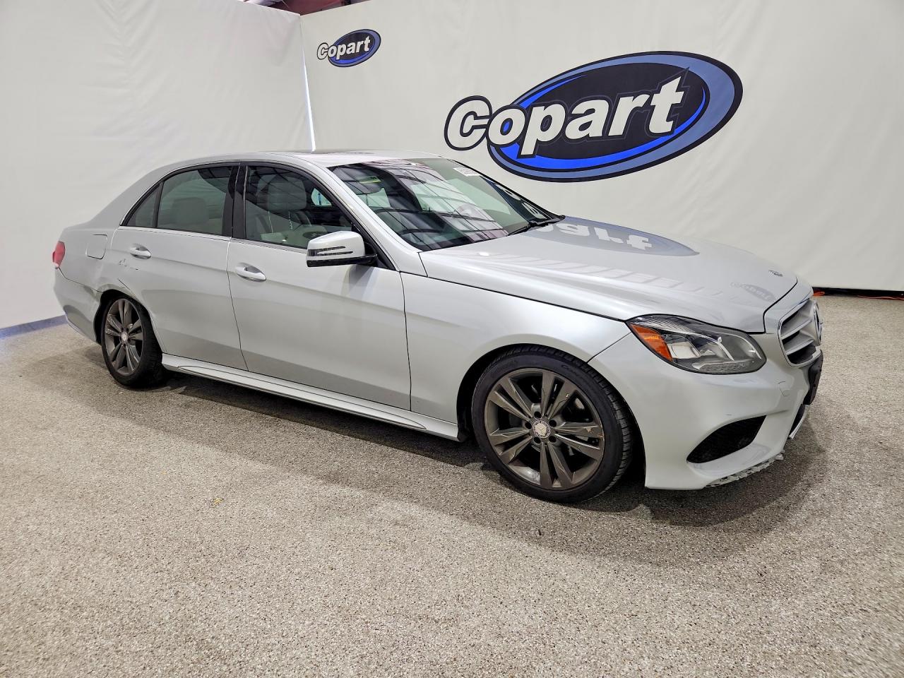 WDDHF5KBXGB247835 · 2016 MERCEDES-BENZ E · 4/12