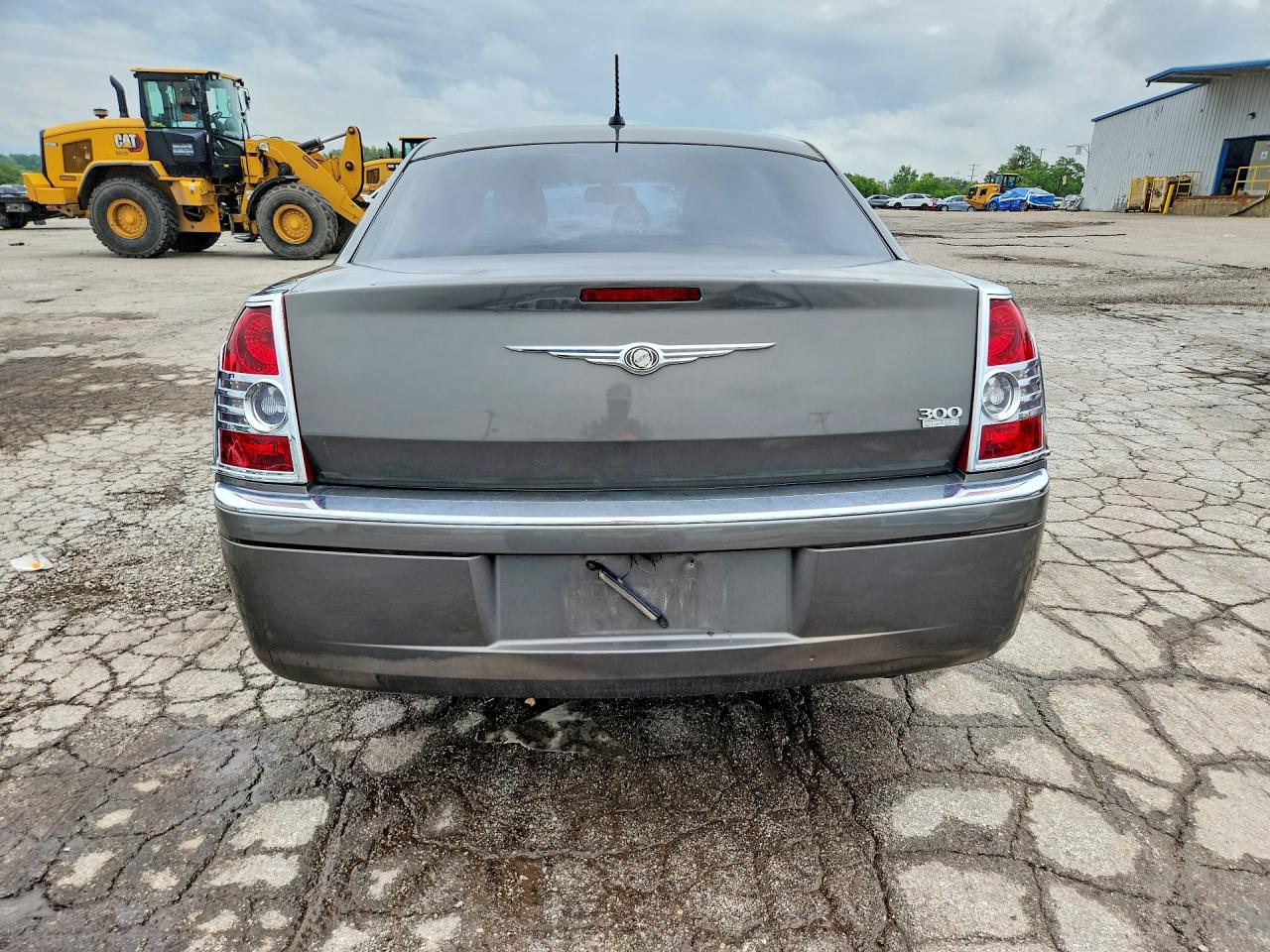 2C3KA33G38H119852 · 2008 CHRYSLER 300 · 6/12