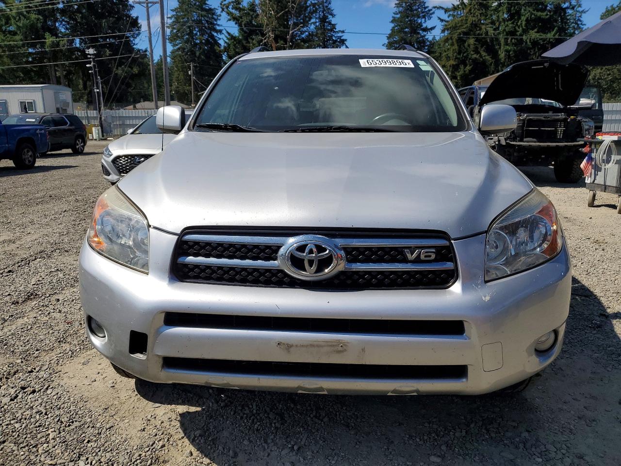 JTMBK31V186043317 · 2008 TOYOTA RAV4 · 5/13