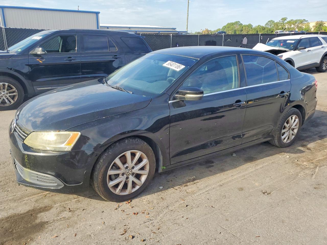 3VWDX7AJ9DM353947 · 2013 VOLKSWAGEN JETTA