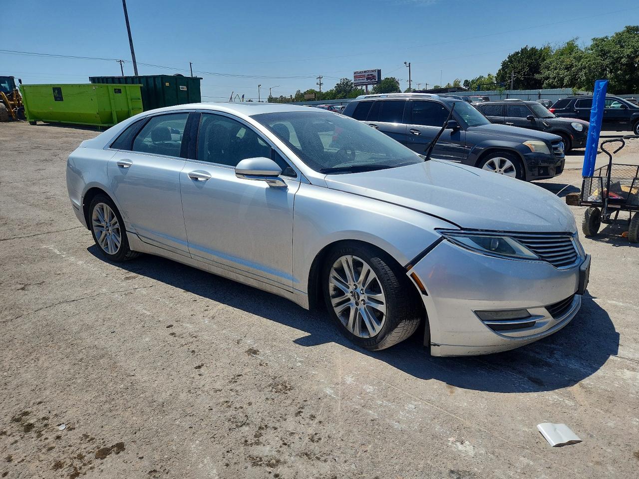 3LN6L2J9XER835083 · 2014 LINCOLN MKZ · 4/12