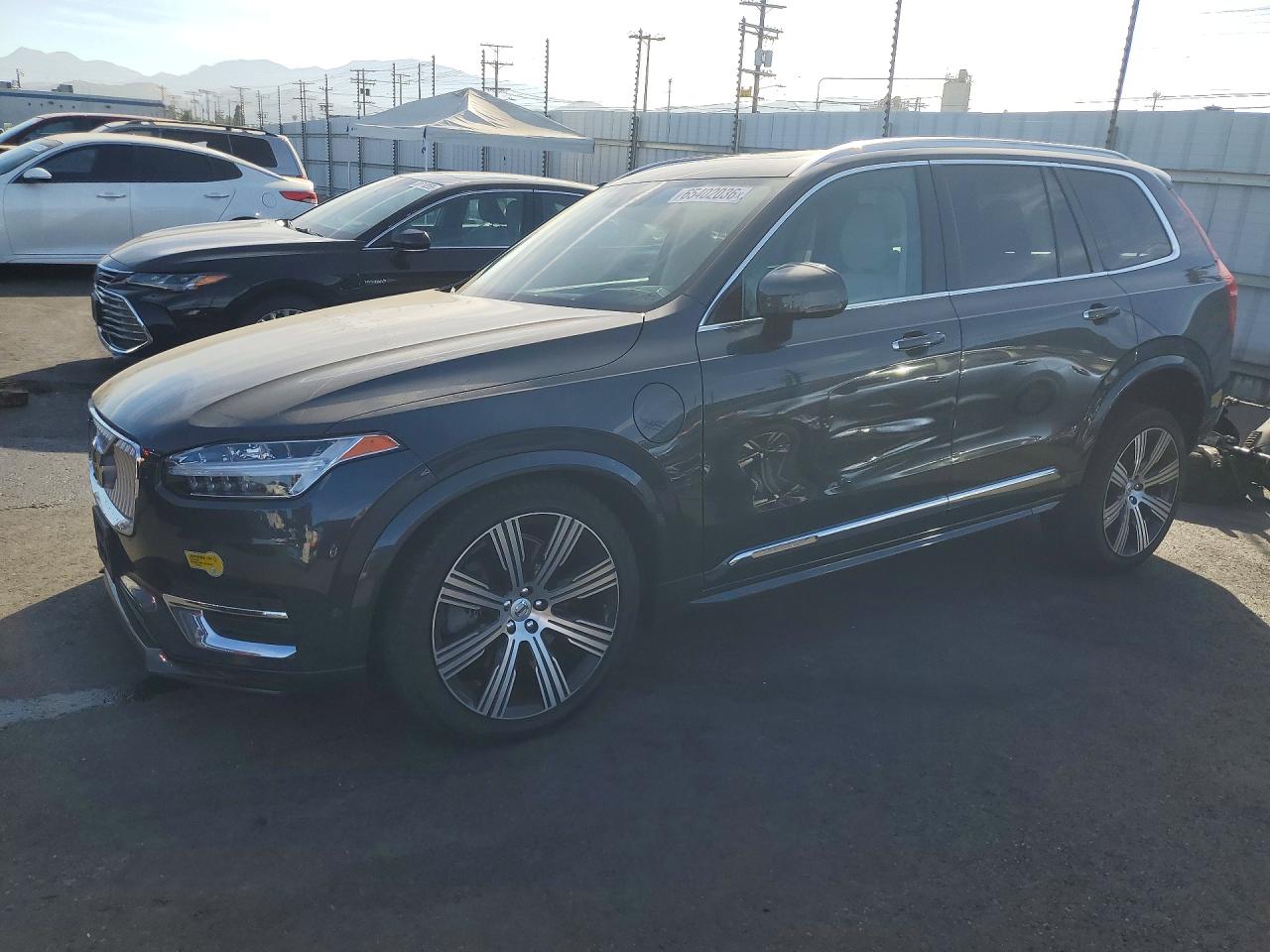 YV4H600L1N1843943 · 2022 VOLVO XC90