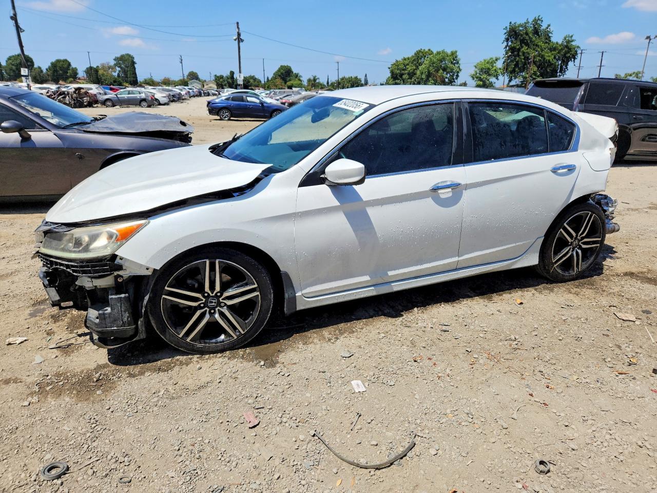 1HGCR2F53GA157822 · 2016 HONDA ACCORD