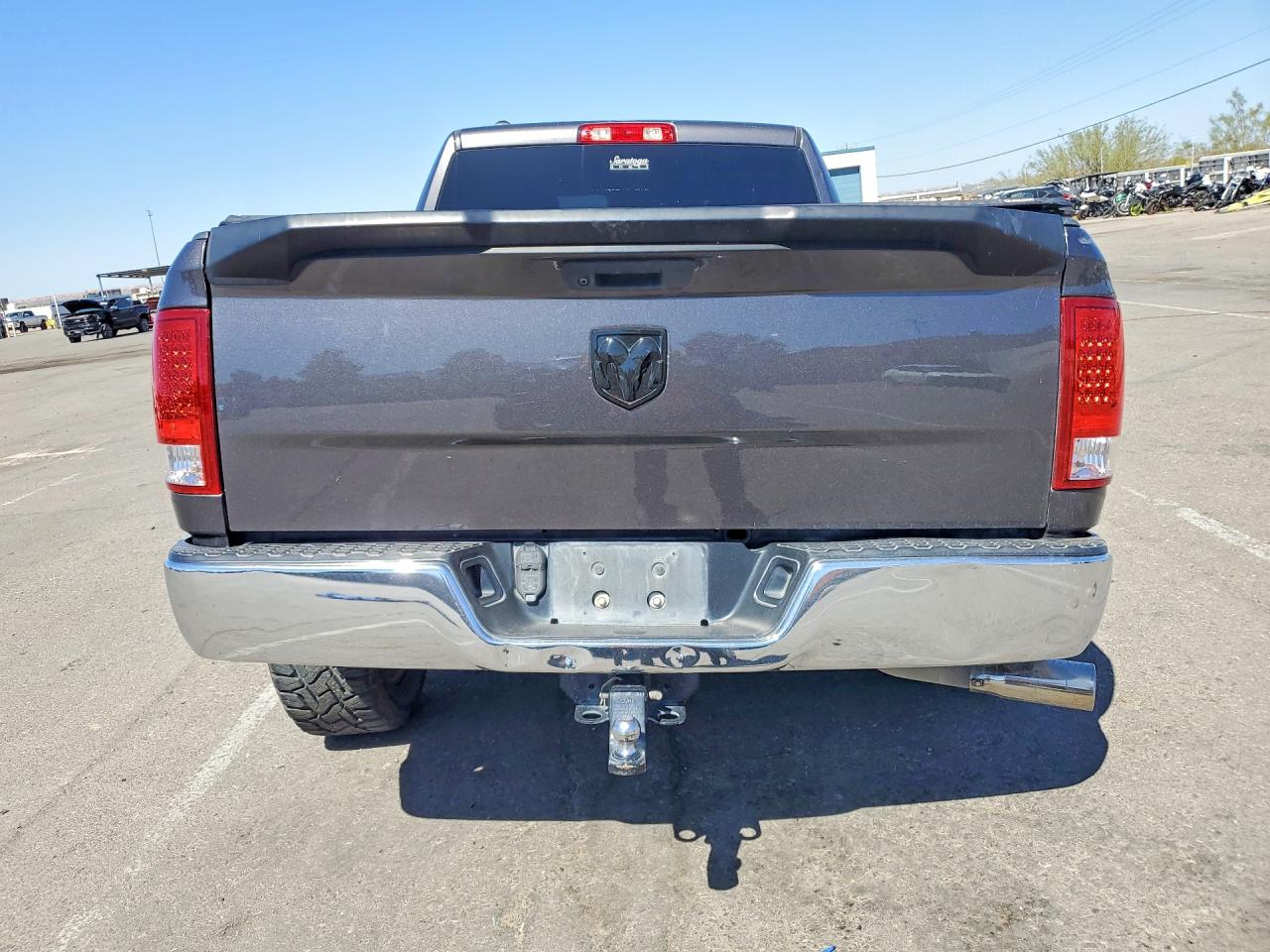 1C6RR6FG1KS628216 · 2019 RAM 1500 CLASSIC · 6/12