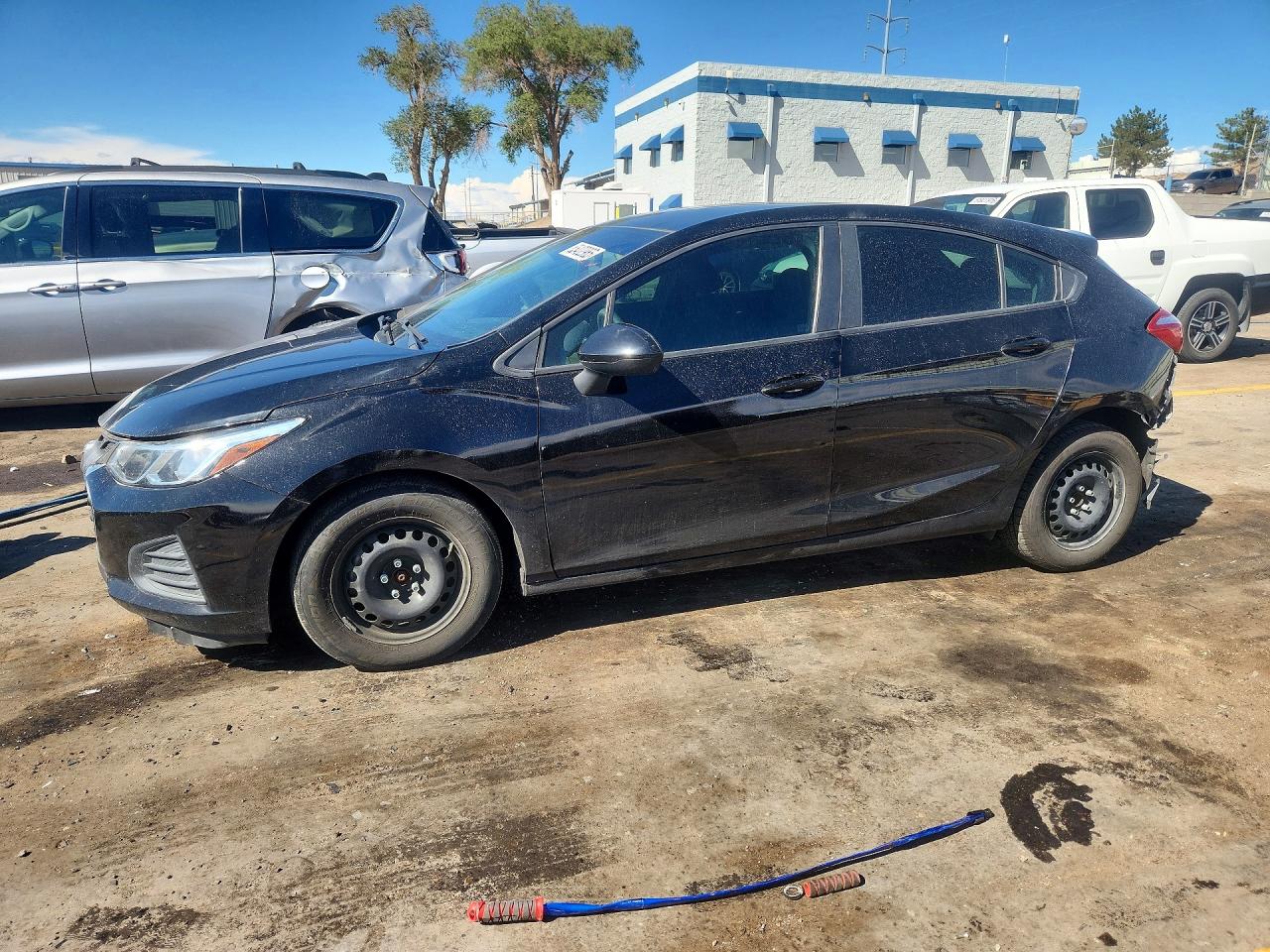 3G1BC6SM4KS585446 · 2019 CHEVROLET CRUZE