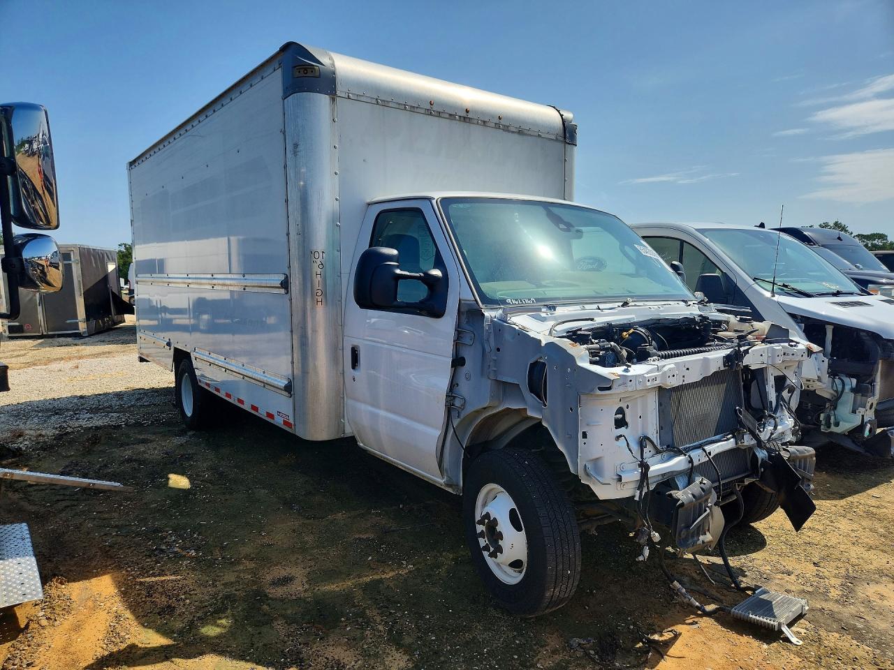 1FDWE3FN0NDC03532 · 2022 FORD ECONOLINE · 4/12