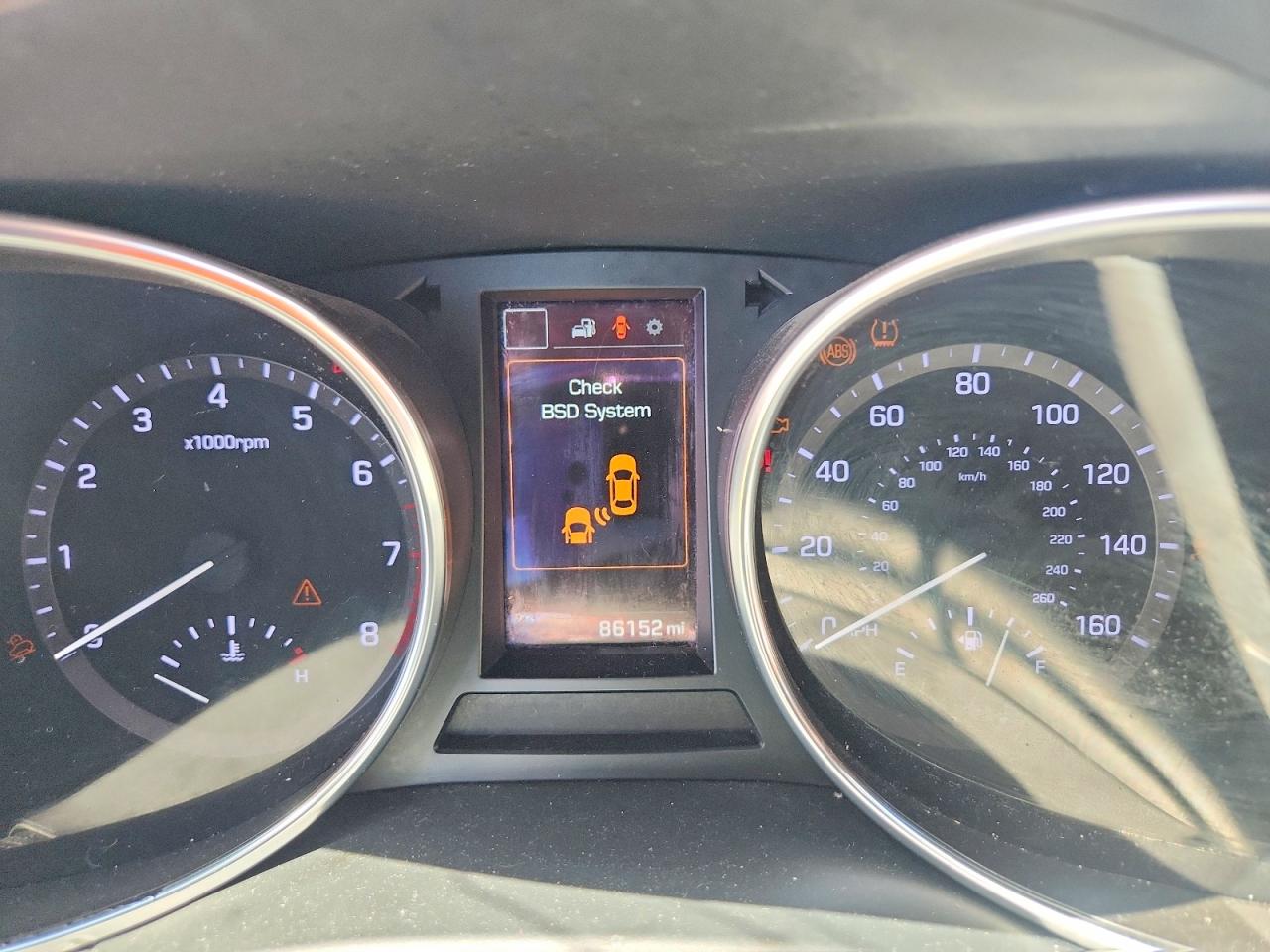 KM8SR4HF2JU275910 · 2018 HYUNDAI SANTA FE · 9/14