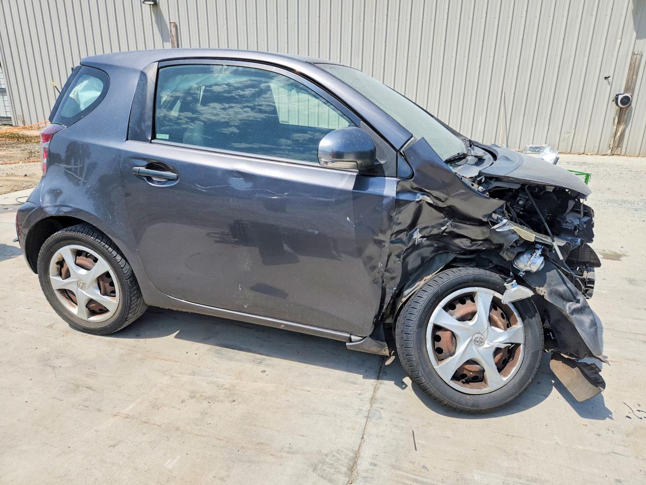 JTNJJXB06CJ009318 · 2012 SCION IQ · 4/12