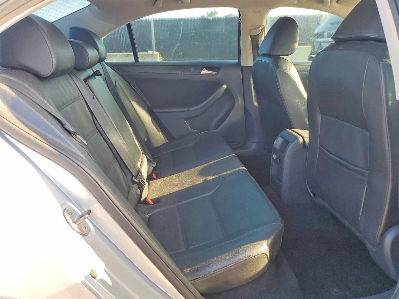 3VWD07AJ9EM239775 · 2014 VOLKSWAGEN JETTA · 10/12