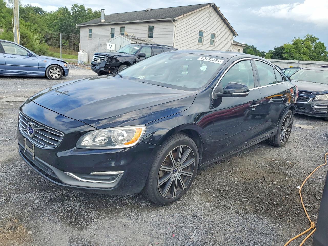 LYV402HK2HB147339 · 2017 VOLVO S60