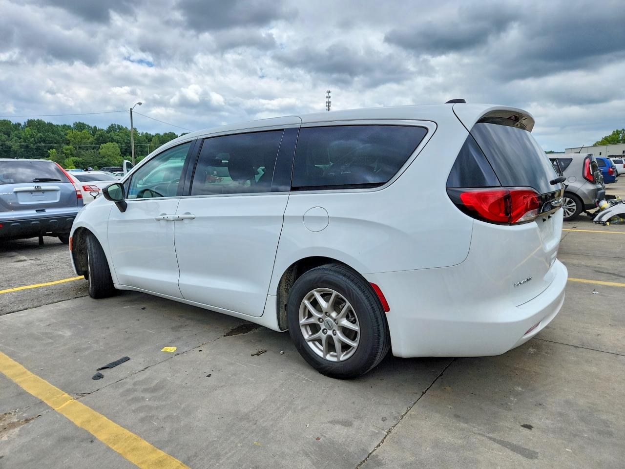 2C4RC1CG9RR113364 · 2024 CHRYSLER VOYAGER · 2/13