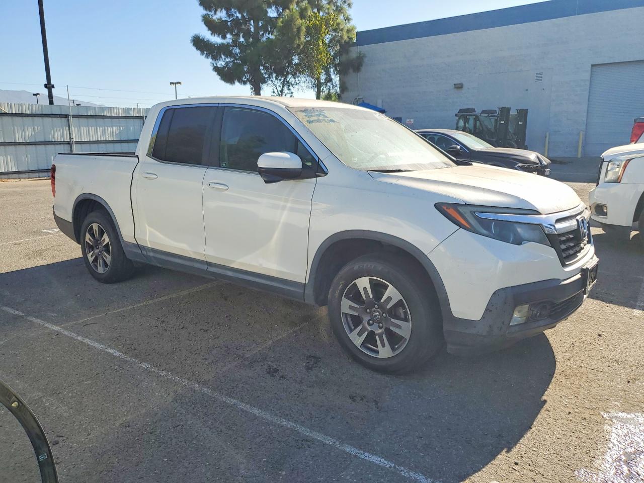 5FPYK2F69JB000612 · 2018 HONDA RIDGELINE · 4/12