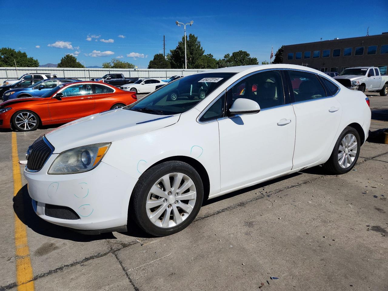 1G4PP5SK7F4217533 · 2015 BUICK VERANO