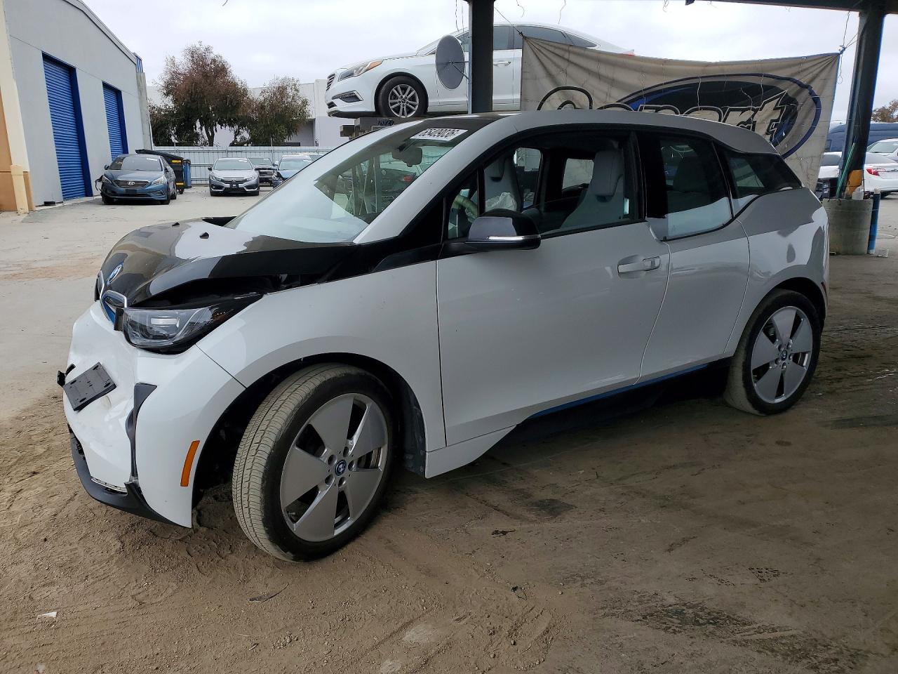 WBY1Z4C51FV503460 · 2015 BMW I3