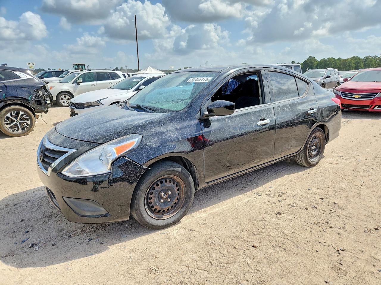 3N1CN7AP7JL805794 · 2018 NISSAN VERSA