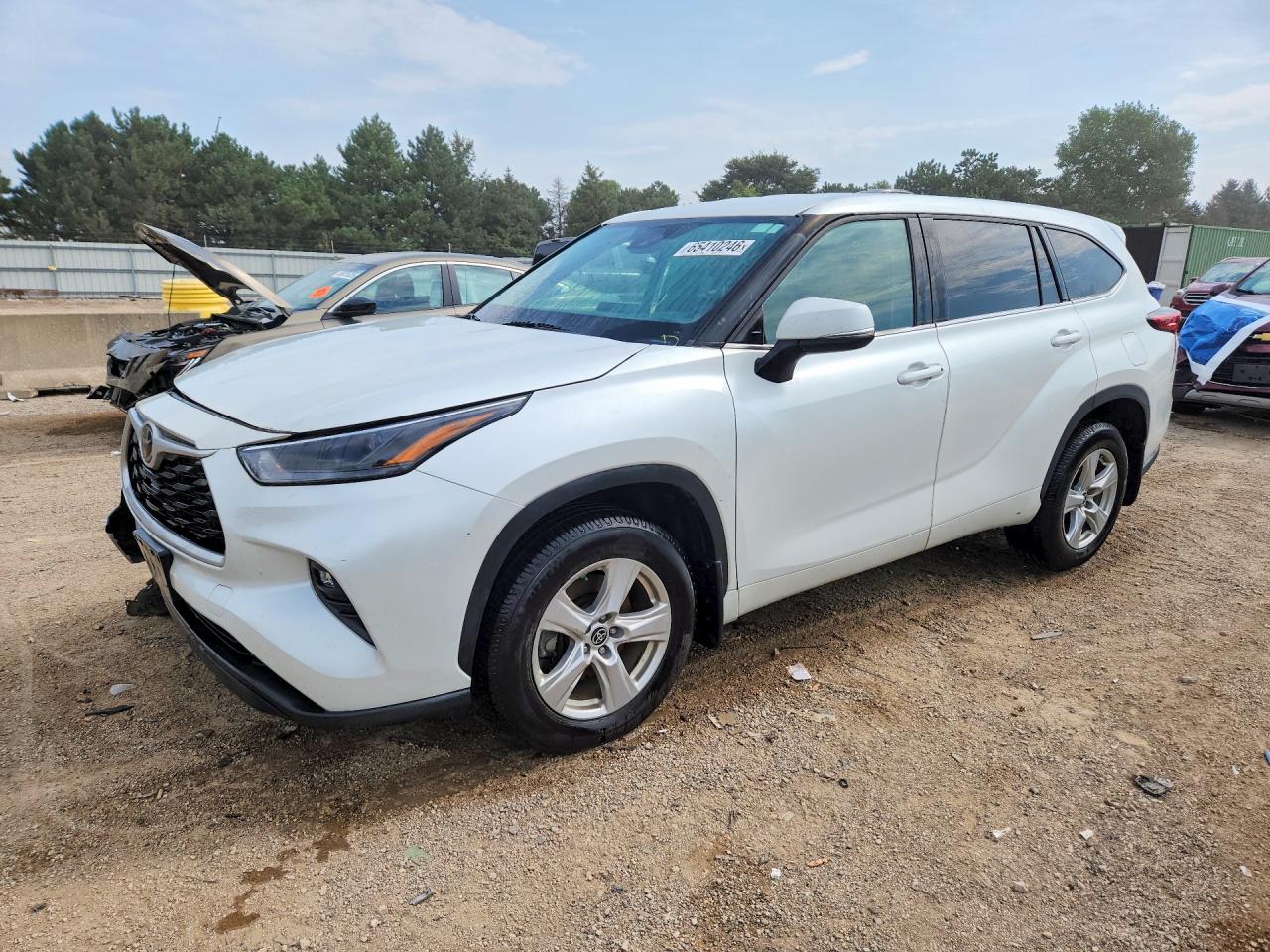 5TDBZRBH7NS176893 · 2022 TOYOTA HIGHLANDER