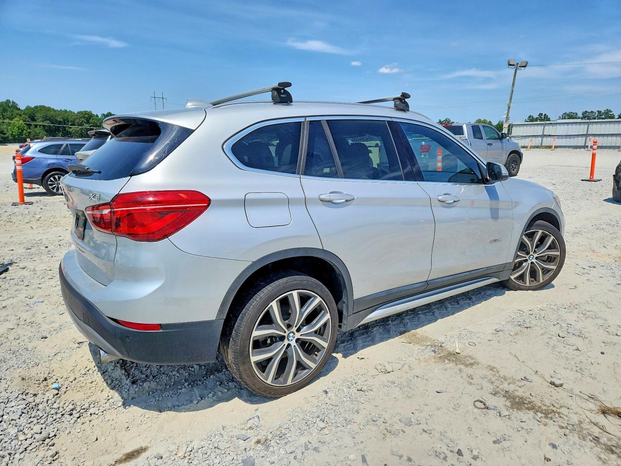 WBXHT3C37H5F71202 · 2017 BMW X1 · 3/13