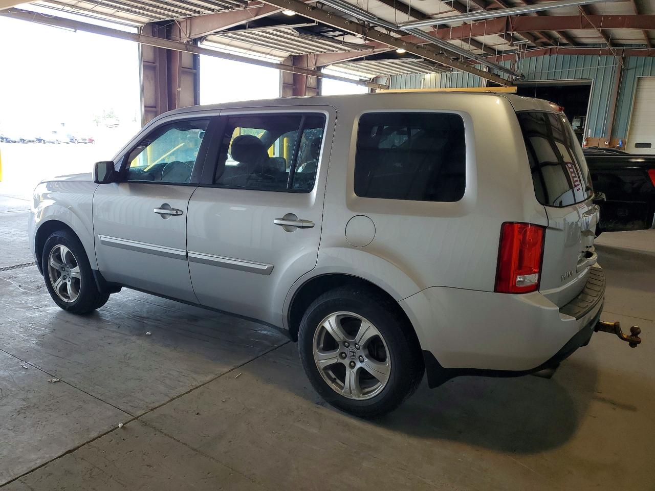 5FNYF4H41EB050169 · 2014 HONDA PILOT · 2/13