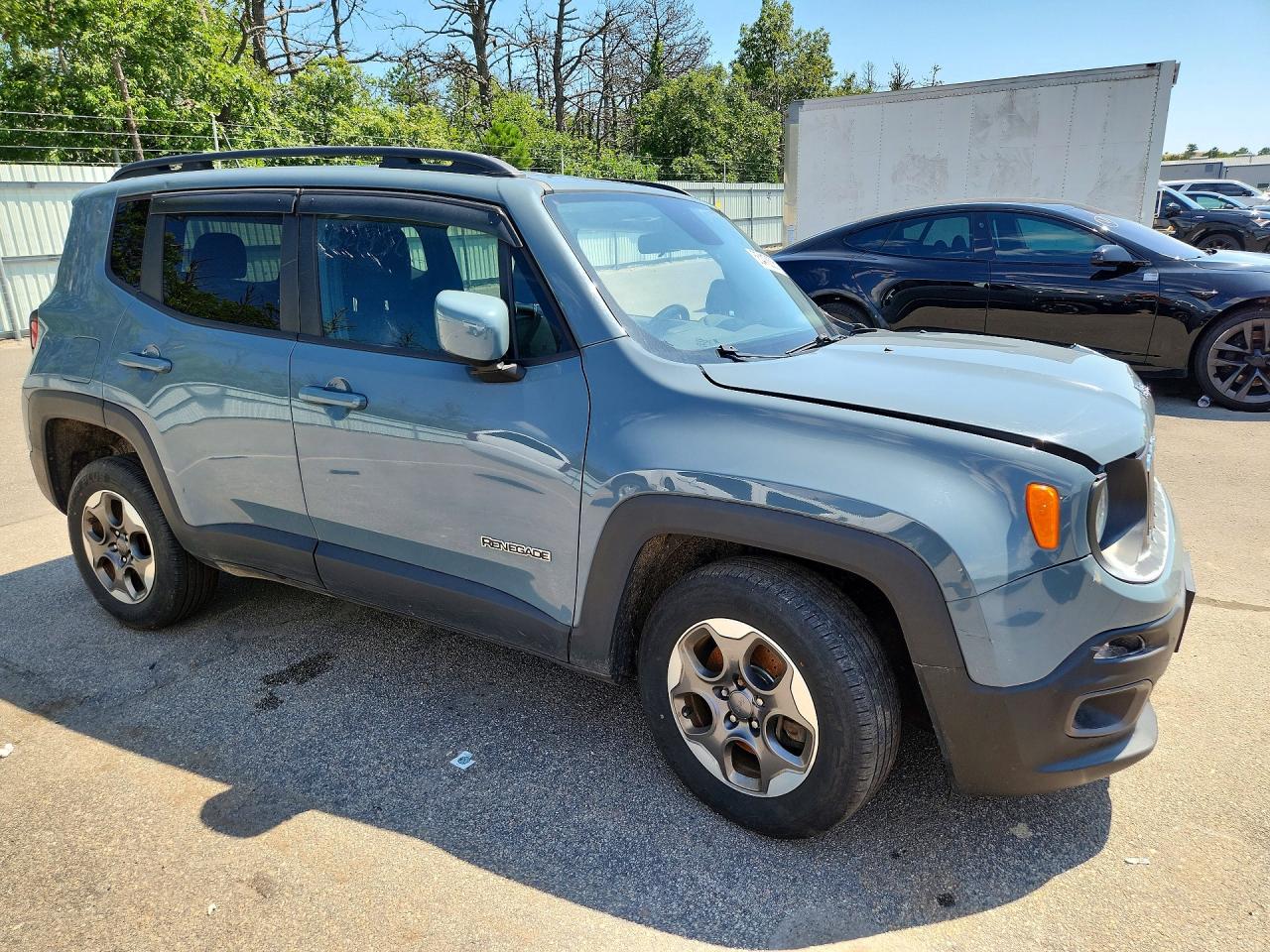 ZACCJBBH7HPF93421 · 2017 JEEP RENEGADE · 4/13