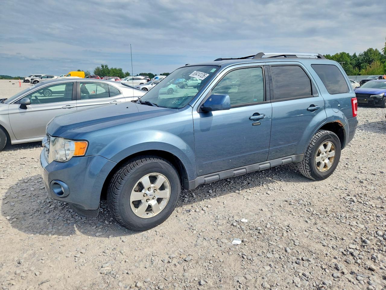2011 FORD ESCAPE