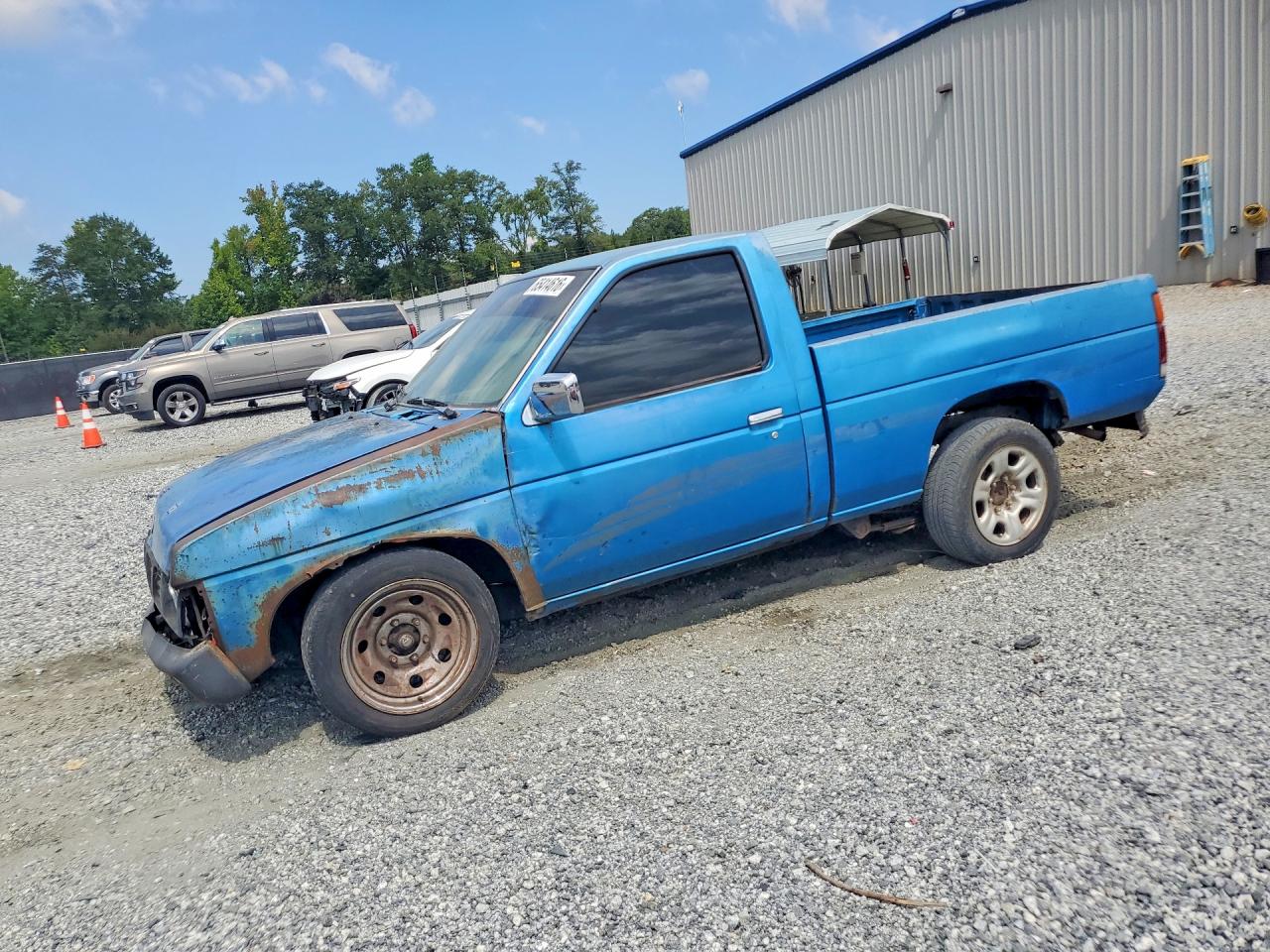 1995 NISSAN TRUCK