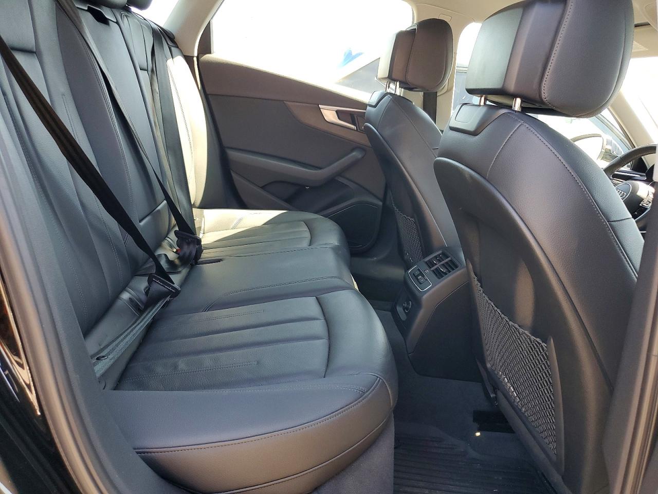 WAUDNAF43KA042000 · 2019 AUDI A4 · 10/12