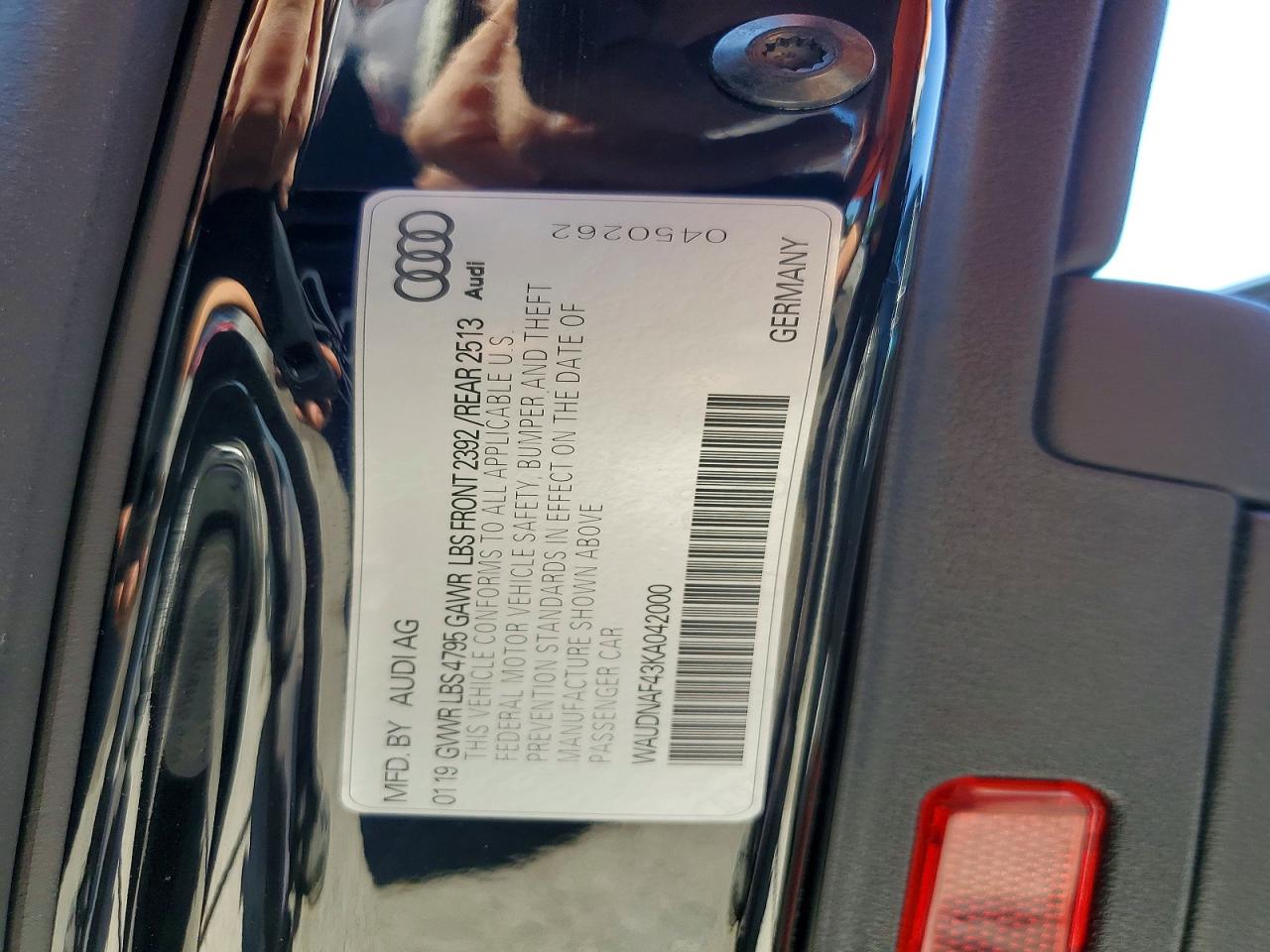 WAUDNAF43KA042000 · 2019 AUDI A4 · 12/12