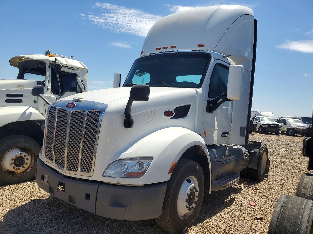 2019 PETERBILT 579
