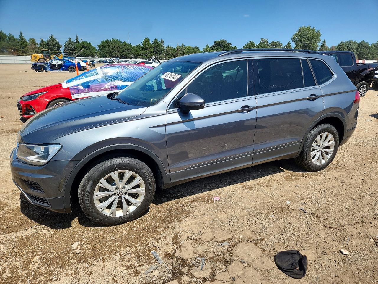 3VV2B7AX7KM042755 · 2019 VOLKSWAGEN TIGUAN