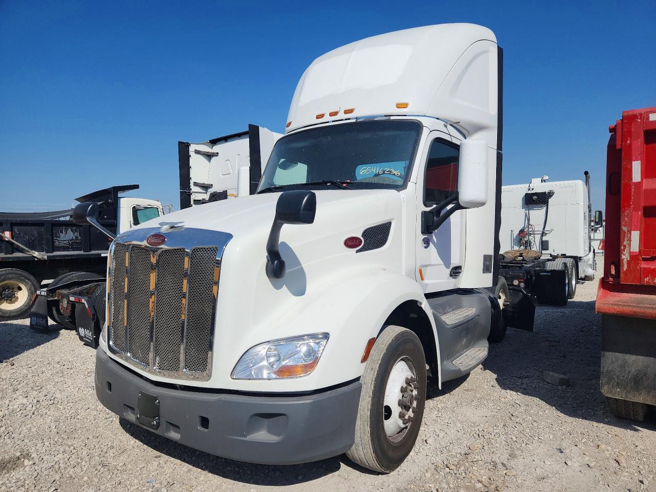 2018 PETERBILT 579