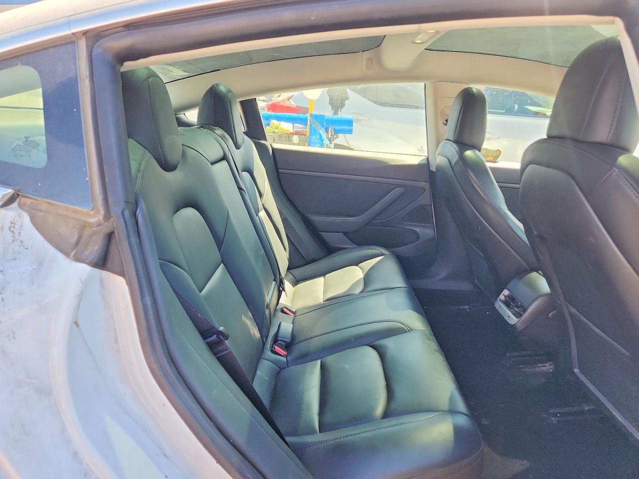 5YJ3E1EA9LF504719 · 2020 TESLA MODEL 3 · 10/12