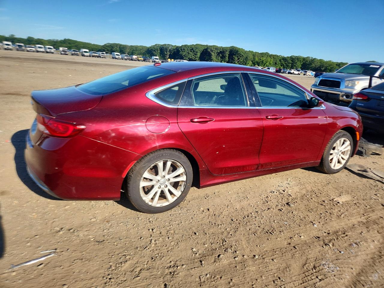 1C3CCCAB6FN582143 · 2015 CHRYSLER 200 · 3/13