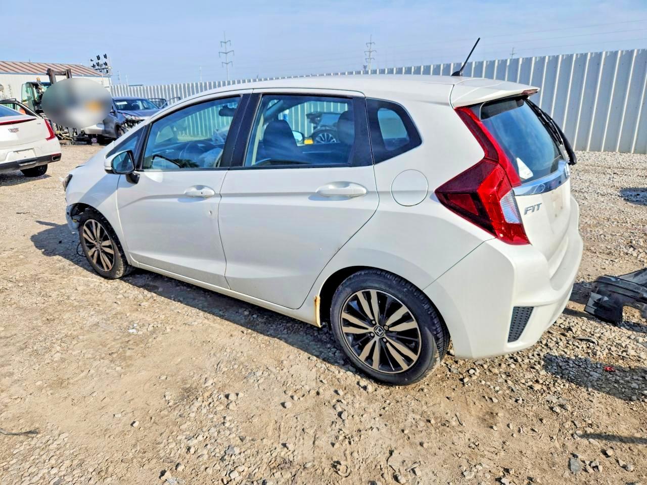 JHMGK5H73GX004941 · 2016 HONDA FIT · 2/13