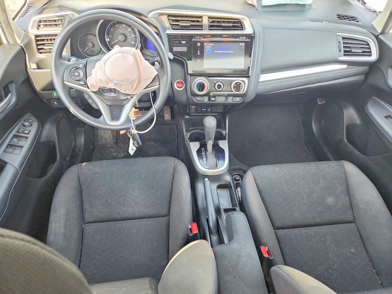 JHMGK5H73GX004941 · 2016 HONDA FIT · 8/13
