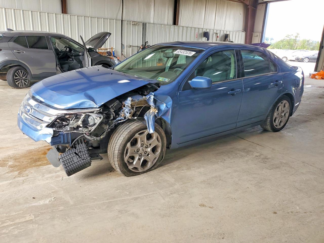 3FAHP0HA8AR400911 · 2010 FORD FUSION