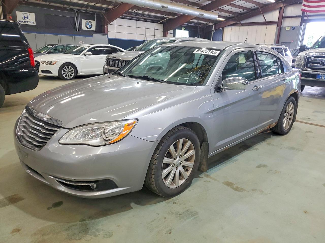1C3CCBCG5DN520992 · 2013 CHRYSLER 200