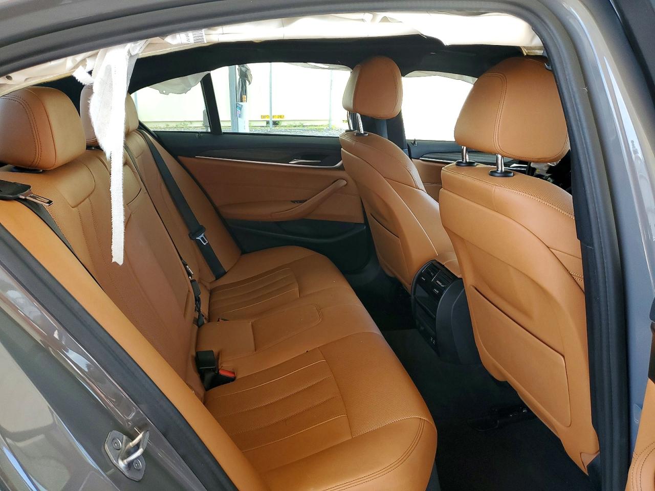 WBA53BH07MWX37614 · 2021 BMW 530 · 10/12