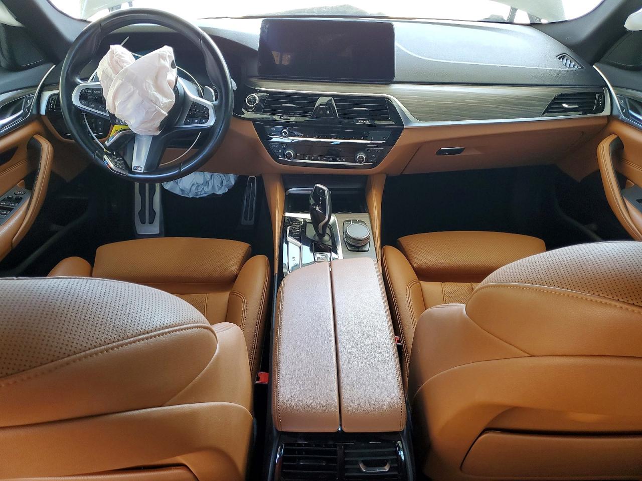 WBA53BH07MWX37614 · 2021 BMW 530 · 8/12