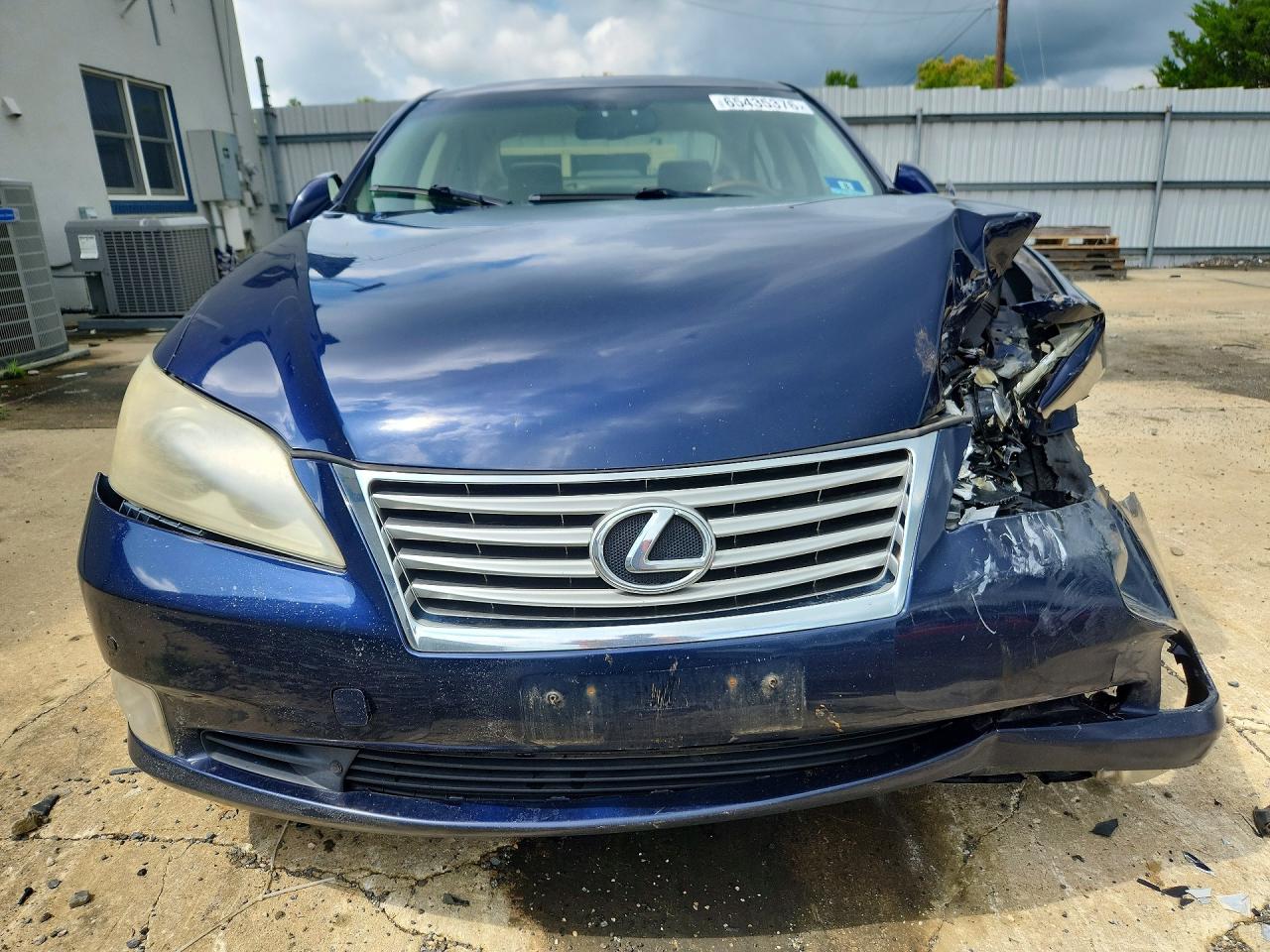 JTHBK1EG6C2506700 · 2012 LEXUS ES · 5/12